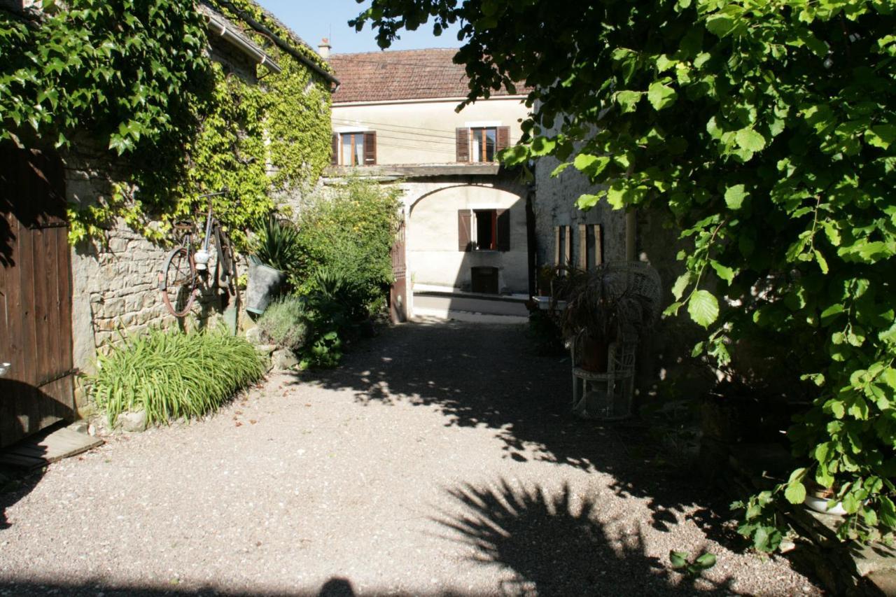 Chambres d'Hôtes de La Vallée Du Serein Annay-sur-Serein Exterior foto